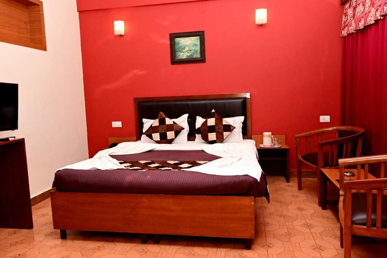Swim Sea Beach Resort Panaji Exterior foto